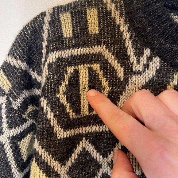 Forum Made in Italy Mens Wool Blend Geometric Knit Sweater Black Beige Small 90s - Picture 3 of 11